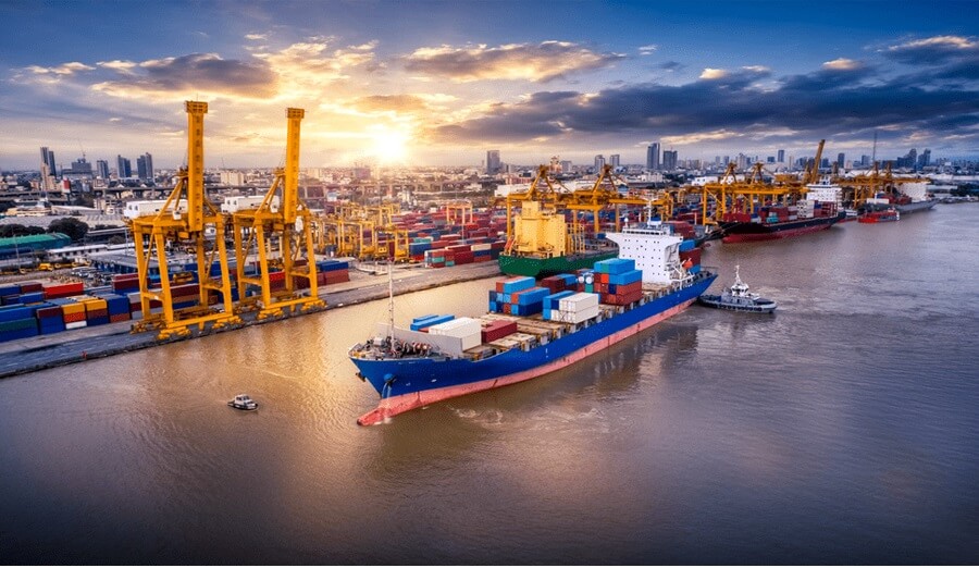 Vietnam Surpasses Expectations, Enters Top 15 Global Trading Nations